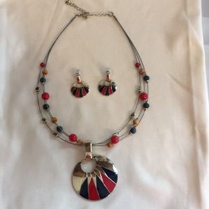 Necklace and pierced earrings